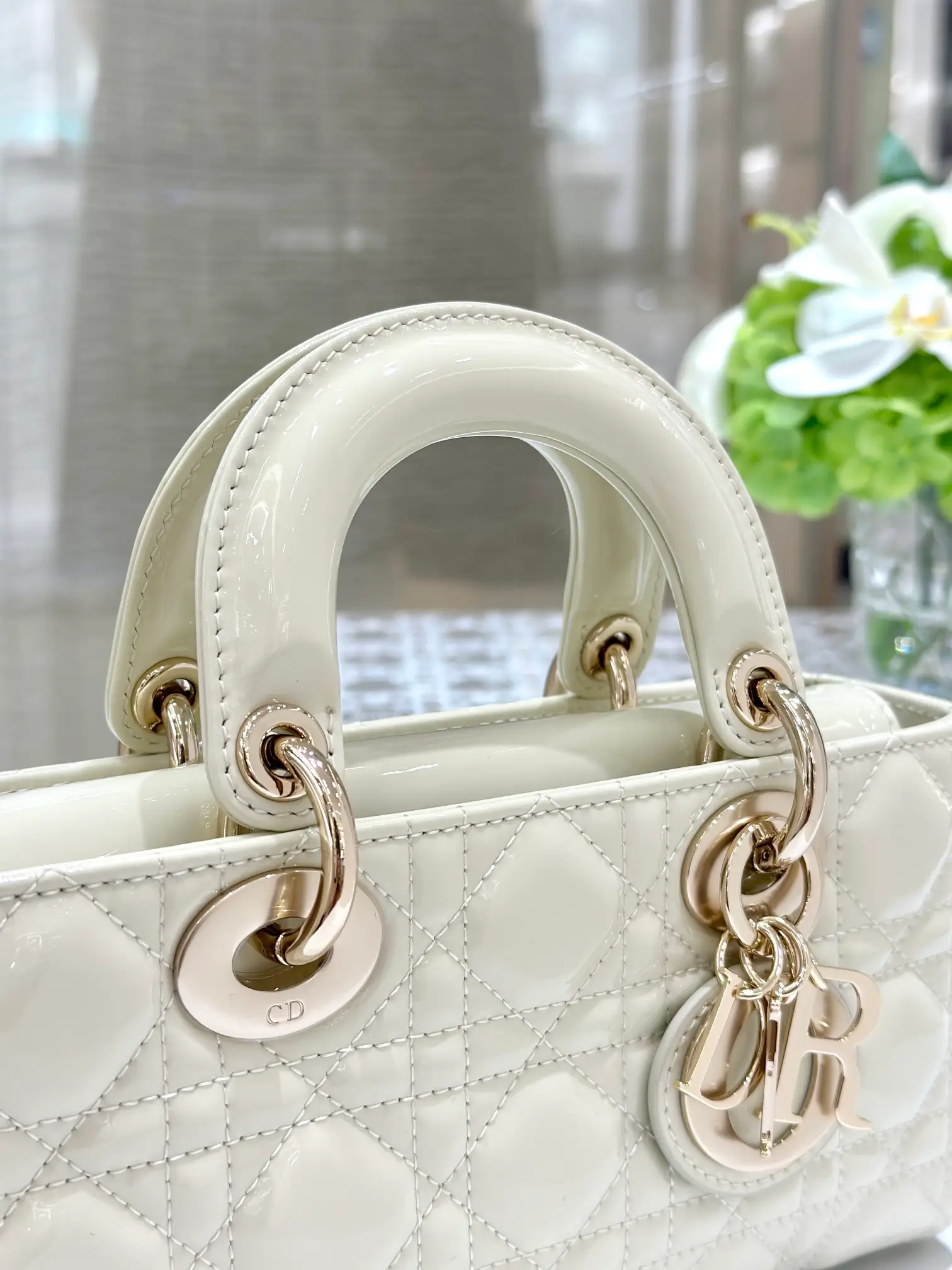 Small Lady D-joy Bag - Image 7