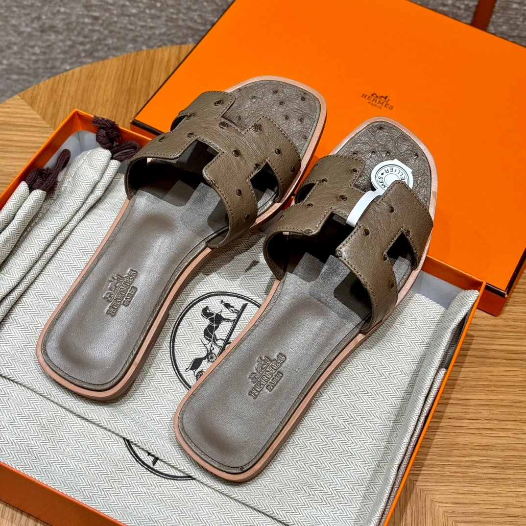 Oran Sandal